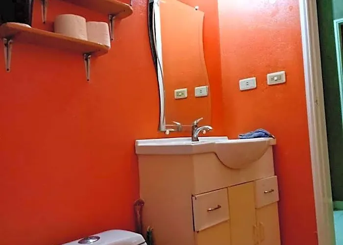 Hotell Adivayan Place 5*